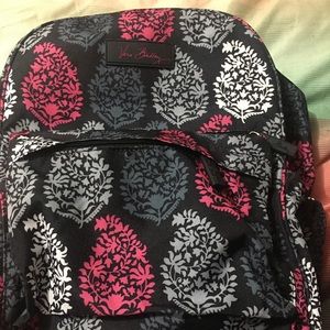 BRAND NEW WITHOUT TAGS VERA BRADLEY BOOKBAG